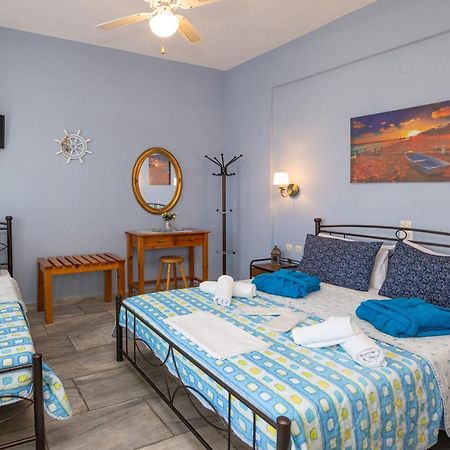 Irini Studios In Tinos อาจิออส ไอออนนิส ภายนอก รูปภาพ