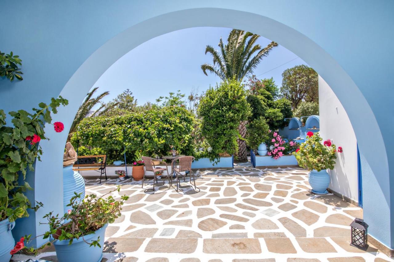 Irini Studios In Tinos อาจิออส ไอออนนิส ภายนอก รูปภาพ